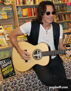 Rick Springfield performing Don't Talk to Strangers