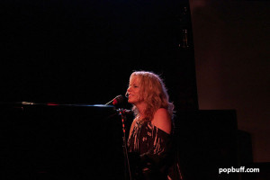 Vonda Shepard performing songs from her various albums