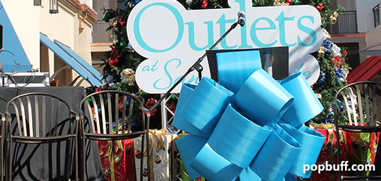 Big Bow Outlets at San Clemente