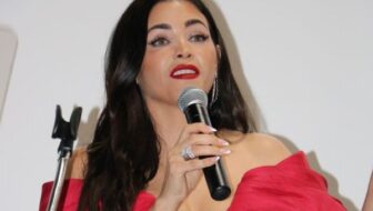 The LA Art Show opened in style on Wednesday, February 19,, 2025 with an exclusive Opening Night Premiere featuring actress and producer Jenna Dewan as the Celebrity Host. - Popbuff.com