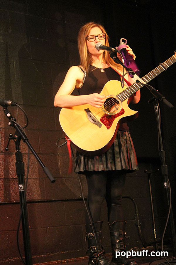 Lisa Loeb live at McCabe's Guitar Shop